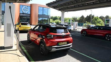 Electric car charging mega test - e C3 charging rear